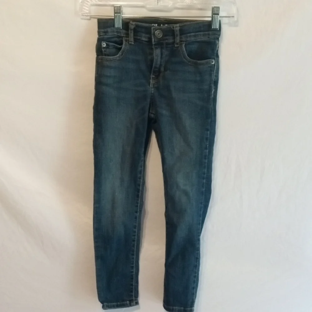 The Children's Place Boys Skinny Blue Jeans Size 6